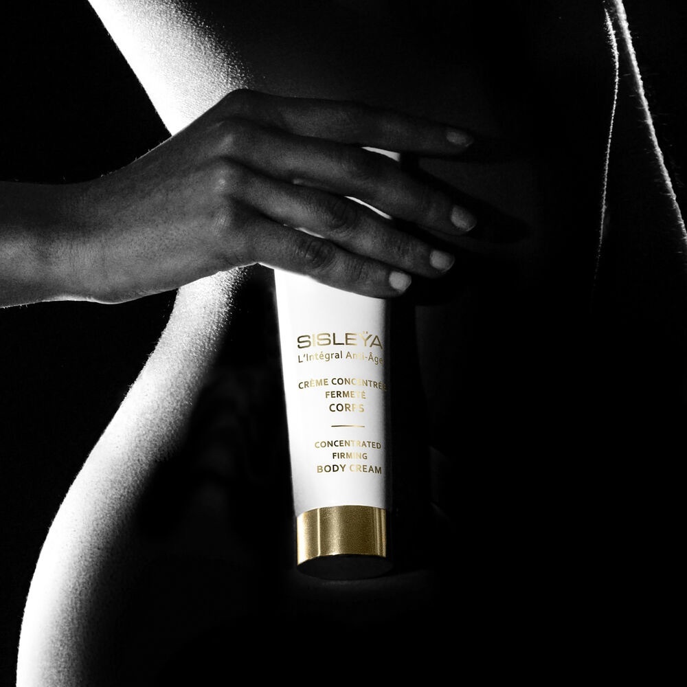 Sisley L'Integral Anti-Age Concentrated Firming Body Cream New 15ml GWP